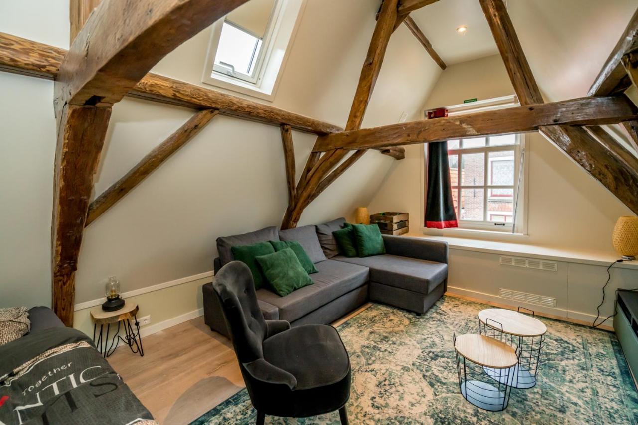 Апартаменты Pakhuis De Venkel - Zolder Studio Зирикзе Экстерьер фото