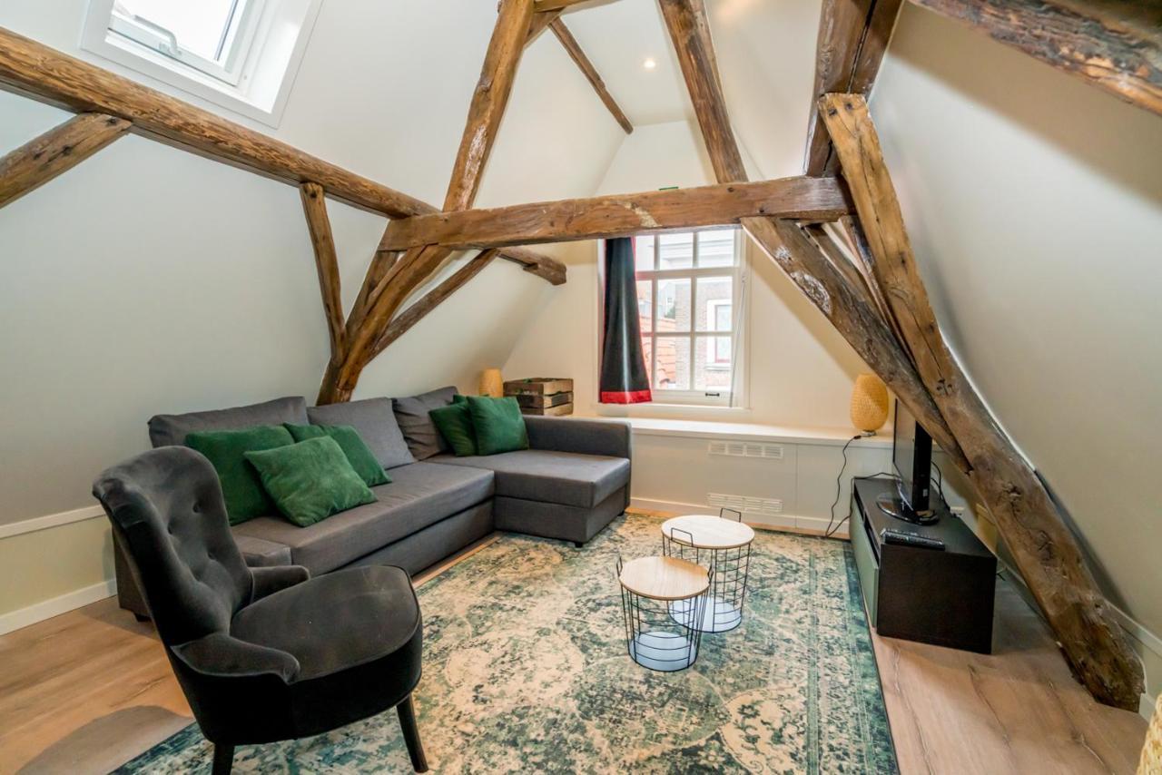 Апартаменты Pakhuis De Venkel - Zolder Studio Зирикзе Экстерьер фото